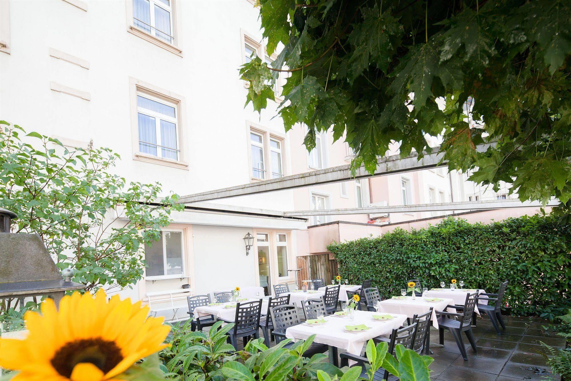 Hotel Ambassador Solothurn Eksteriør bilde
